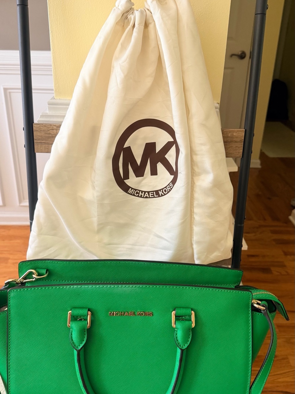 Michael Kors Green Leather Tote - Picture 4 of 6